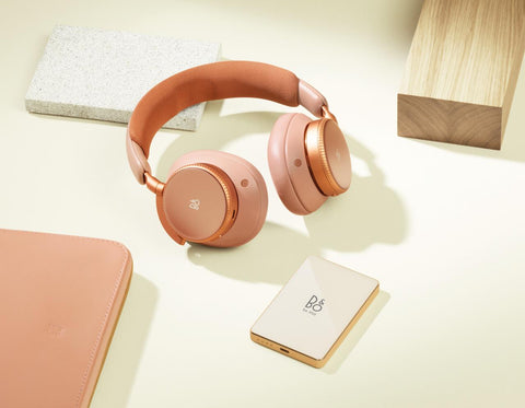 Beoplay H100 + powerbank